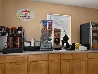 Super 8 By Wyndham Motel 2*